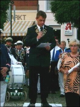  Thomas Weitling begrt alle Anwesenden 