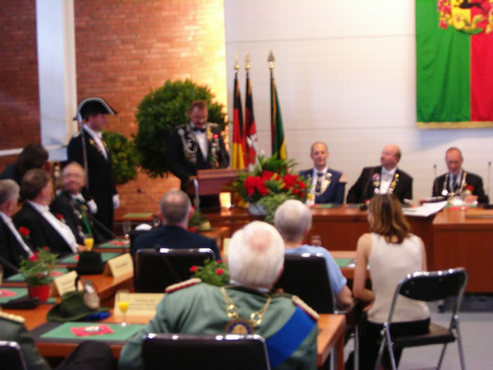 Der Bürgerkönig dankt im Namen aller Majestäten 