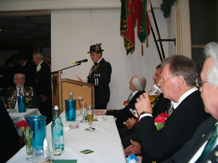 Grußworte des Feldwebels des Neuen Bürger Corps