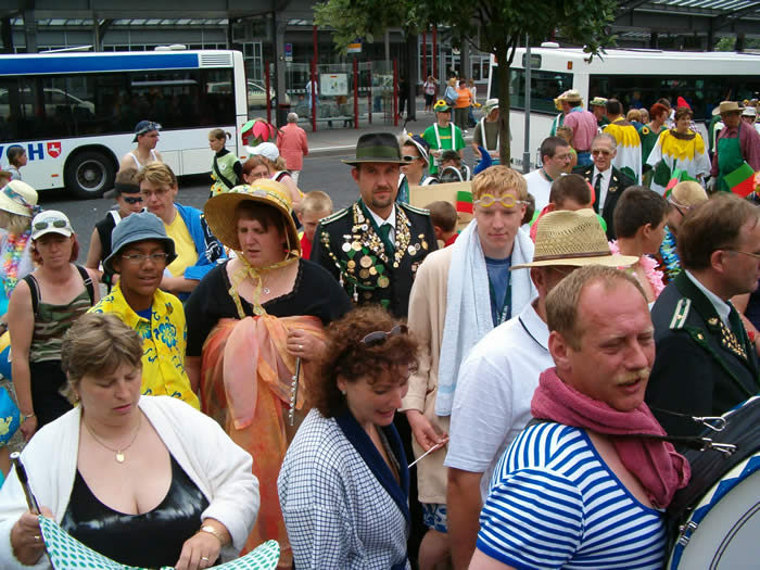 Bunte Umzüge