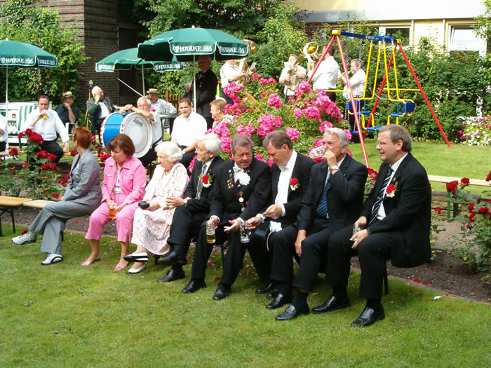 Im Garten der Privatbrauerei Härke