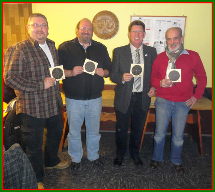 Von Links: Bester Schütze Uwe Kruppa, 3. Kai Schild, 5. Frank Görmer, Hauptmann NBC und Gastgeber , Reinhard Pralat 2. 