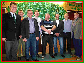 v.l. BürgerSchaffer Thomas Weitling, Wolfgang Rösselm Michael Troska, Christian Schubert, Dirk Viol, Hauptmann Jens Thomas, Bürgerschaffer Hans-Peter Männer, Heinz Gehrke