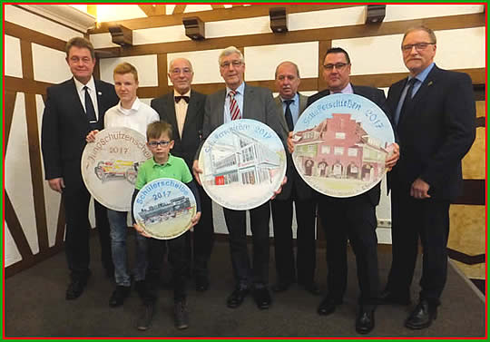 v.l. Bürgerschaffer Thomas Weitling, Dominik Kreis, Fite Palm, Jörg Dittbrenner, Karl-Heinrich Belte, Hartmut Gaus, Rainer Grigat, Brügerschaffer Hans-Peter Männer 