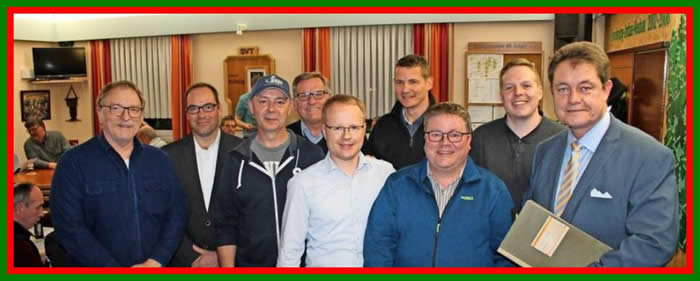 v.l. Bürgerschaffer Hans-Peter Männer, Jens Thomas (MTV Ausrichter), Thomas Klingenberg (CdB), Michael Troska (4. Platz Einzelwertung), Christian Knop (CdB, 2. Platz Einzelwertung), Werner Heuer (5. Platz Einzelwertung), Dirk Müller (CdB, 1. Platz Einzelwertung), Christian Schubert (3. Platz Einzelwertung), Thomas Weitling (Bürgerschaffer)